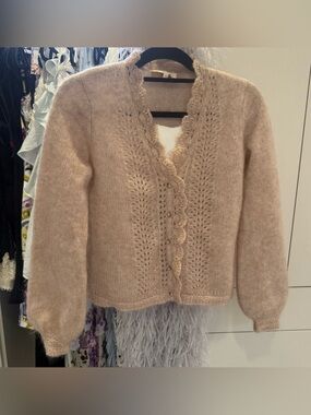 Sezane Angelie Beige Wool Cardigan with Scalloped Edges S